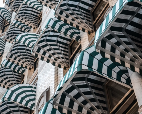 gray concrete structure